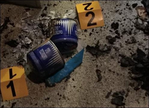 Ο Άδωνις έβγαλε στο twitter τα γκαζάκια στο γραφείο του – ΦΩΤΟ