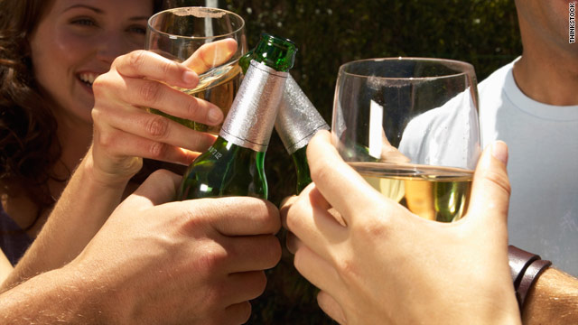 Πιείτε ένα ποτηράκι στην… υγειά σας