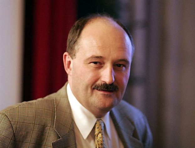 “Οι συμφωνίες πρέπει να τηρηθούν ανεξαρτήτως κυβερνήσεων”