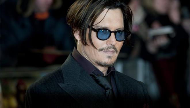 Ο Τζόνι Ντεπ δεν αντέχει τους ηθοποιούς – τραγουδιστές