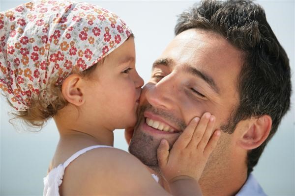 9 πράγματα που η κόρη χρειάζεται από τον μπαμπά της