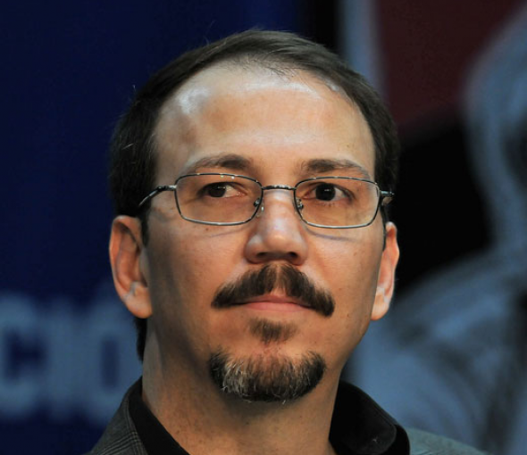 Ο ανιψιός του Κάστρο στη… Νατάσα Θεοδωρίδου – ΦΩΤΟ