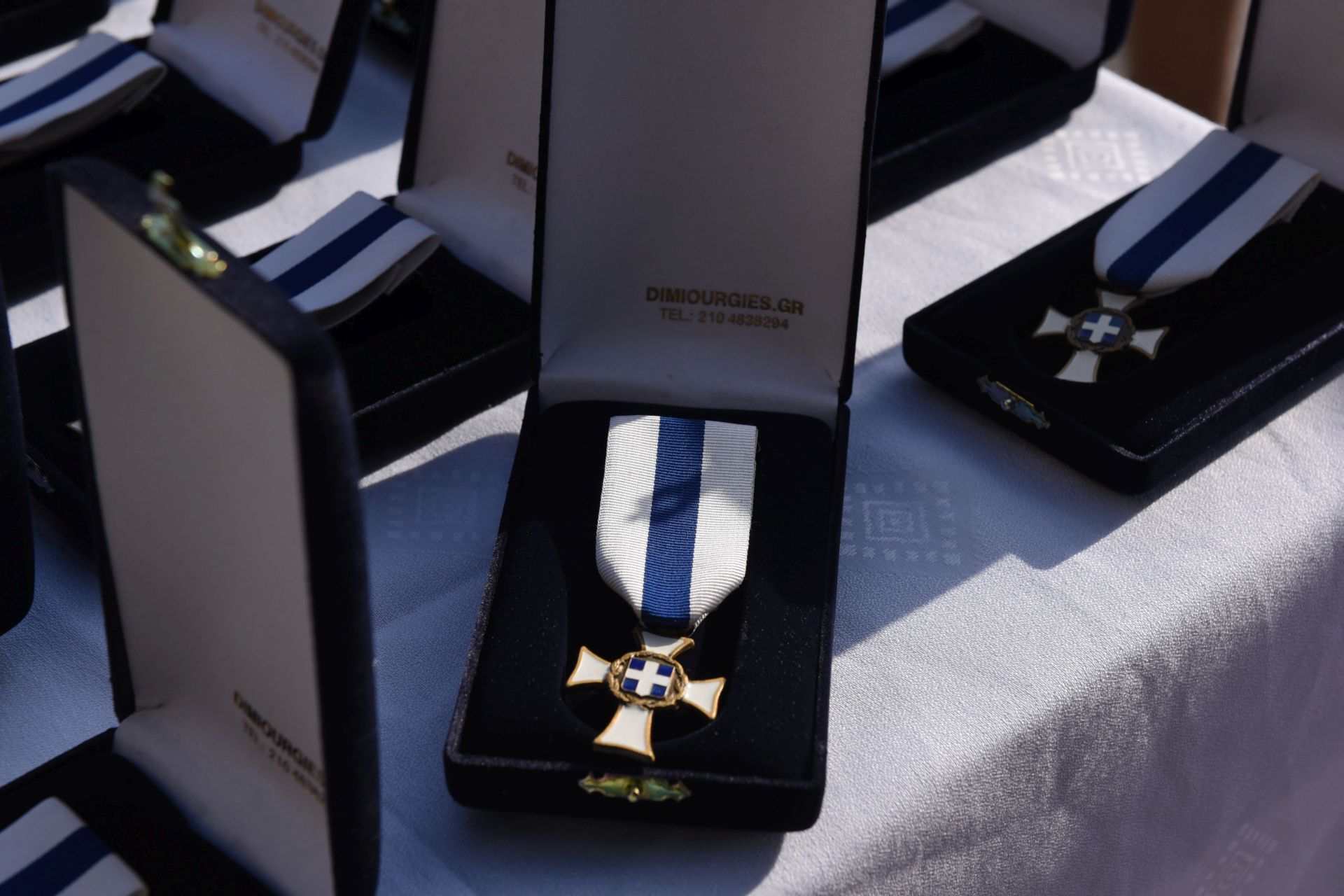 Παρασημοφορήθηκαν οι Έλληνες διασώστες του Norman Atlantic – ΦΩΤΟ