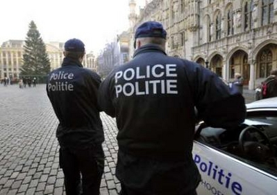 13 συλλήψεις στο Βέλγιο. “Σχεδίαζαν να σκοτώσουν αστυνομικούς”