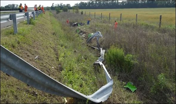 Τράκαρε με 320 χλμ και έκανε «συντρίμμια» τη Lamborghini – ΒΙΝΤΕΟ