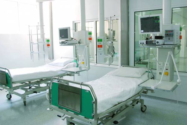 Νέος θάνατος από τη γρίπη – Επτά άτομα στην Εντατική