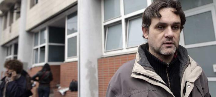 Επέζησε από την επίθεση και ανέλαβε διευθυντής στο Charlie Hebdo