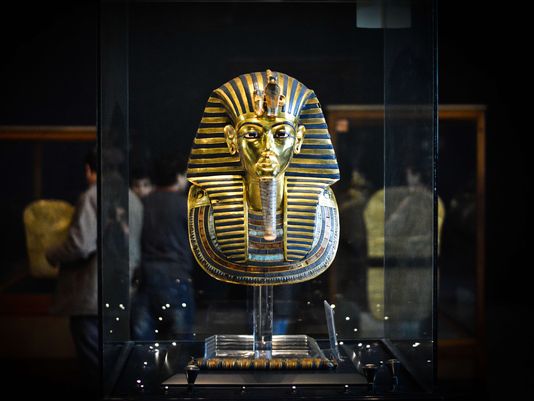 Η μάσκα του βασιλιά Τουταγχαμών υπέστη ζημιά – ΦΩΤΟ