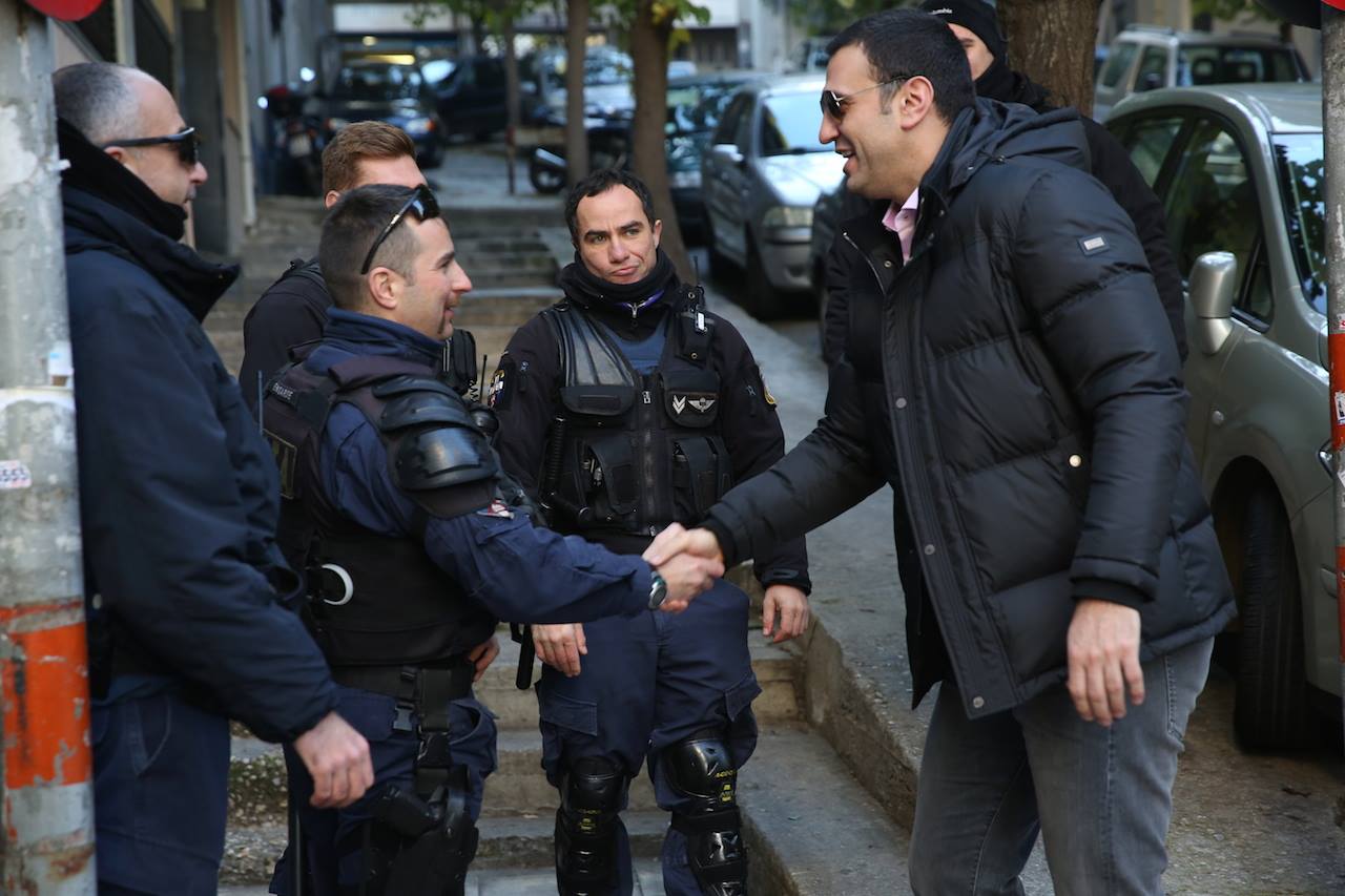 Στα Εξάρχεια ο Κικίλιας – ΦΩΤΟ