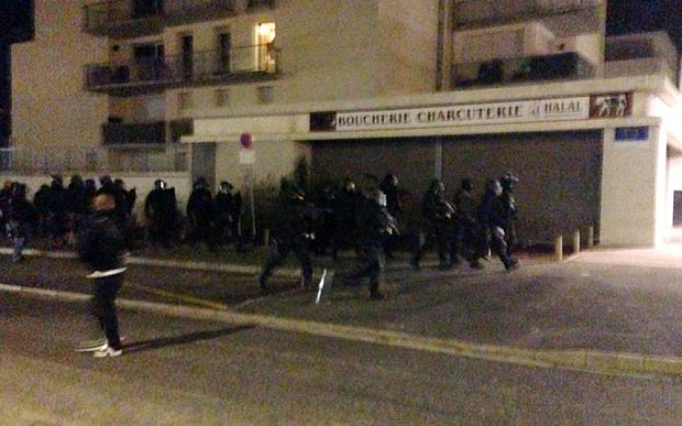 Αστυνομική επιχείρηση σε κτίριο της Ρεν