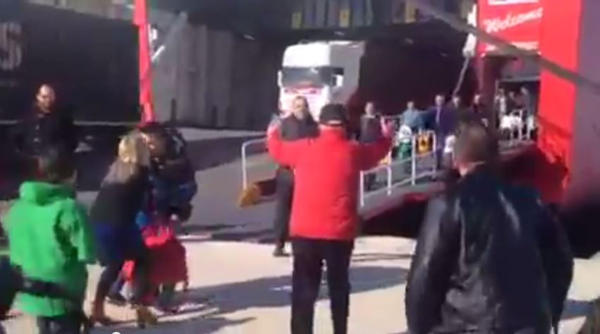 Στην Πάτρα 25 Έλληνες διασωθέντες – ΒΙΝΤΕΟ