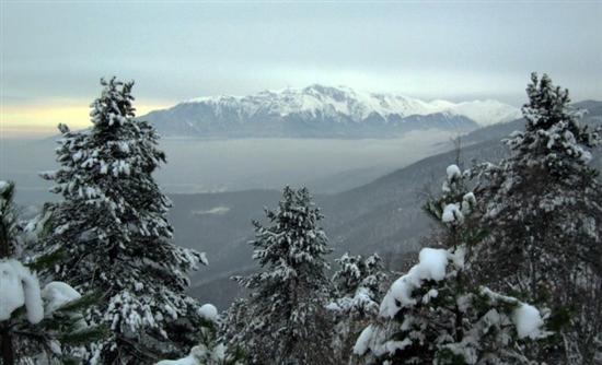 Έρευνα για τον εντοπισμό 12 τουριστών στα Πιέρια όρη