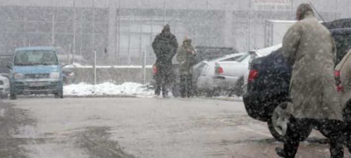 Στον πάγο η χώρα – Χιόνια και θερμοκρασίες κάτω από το μηδέν