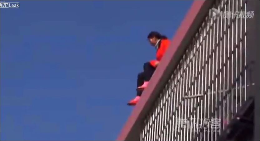 Απειλούσε να αυτοκτονήσει γιατί δεν της έδινε διαζύγιο – ΒΙΝΤΕΟ