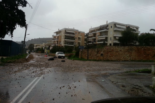 Καταγραφή των ζημιών από την κακοκαιρία στη Δυτική Κρήτη – ΒΙΝΤΕΟ