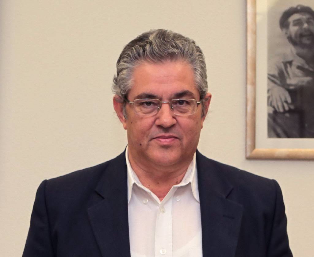 Κουτσούμπας: Χαρά, είναι τα φωτεινά πρόσωπα του λαού μας