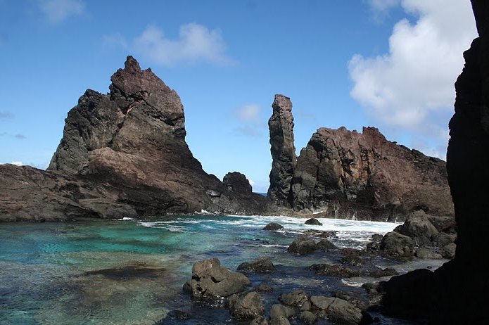 perierga.gr - Το πιο απομακρυσμένο νησί στον κόσμο!
