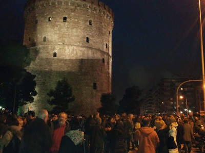 “Τέλος ο εκβιασμός” φωνάζει η Θεσσαλονίκη – ΦΩΤΟ