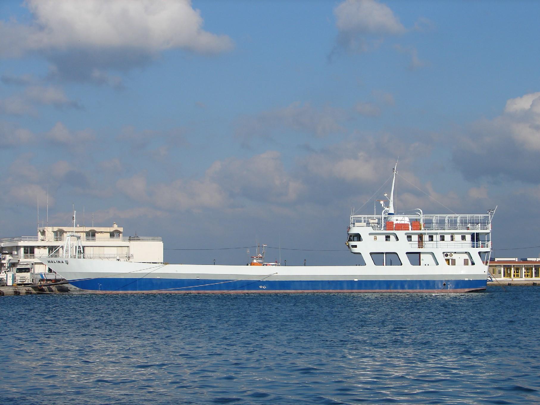 Αγωνία με ακυβέρνητο σκάφος στη Μύκονο – ΤΩΡΑ