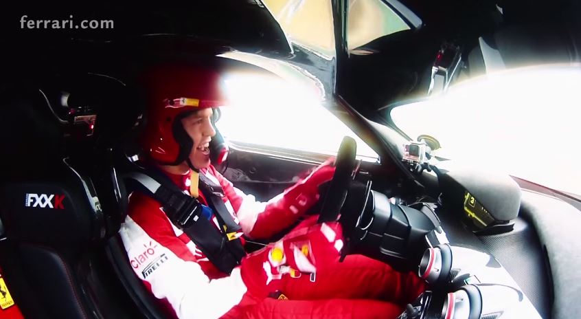 Ο Vettel με την Ferrari FXX K των 1.050 ίππων – ΒΙΝΤΕΟ