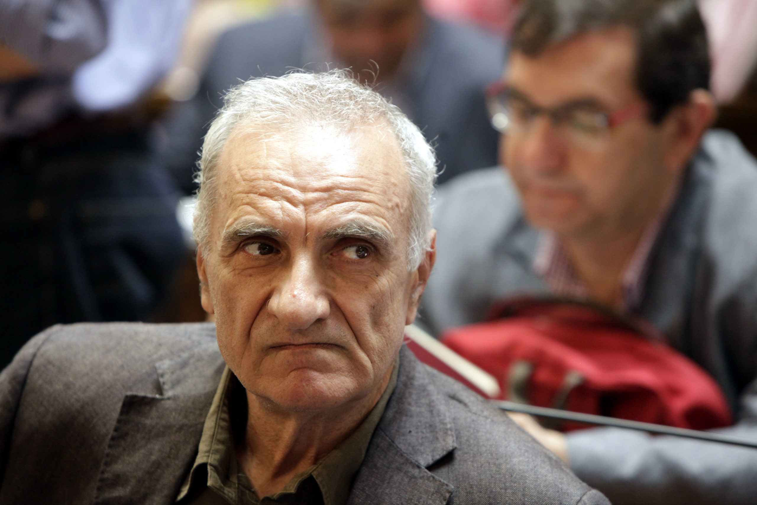 Βαρεμένος: Έχουμε το πιστόλι στον κρόταφο – ΒΙΝΤΕΟ