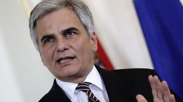 Ο Αυστριακός καγκελάριος δηλώνει: Δεν επιτρέπεται να παίζει κανείς με το… Grexit