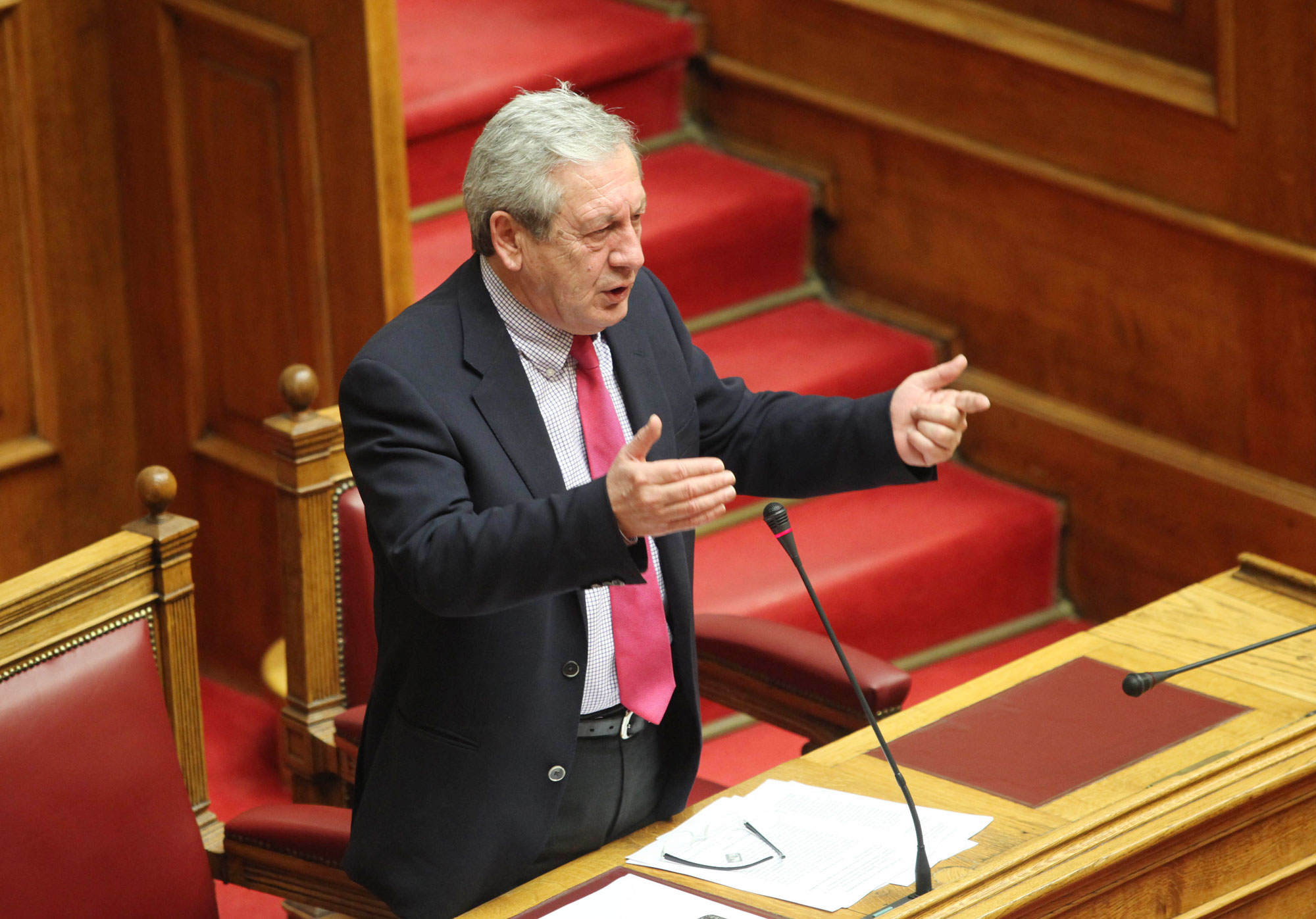 Ερώτηση για την πρόσληψη της LAZARD κατέθεσε στη βουλή ο Δριβελέγκας