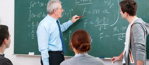 Αντισυνταγματικός ο τρόπος διορισμού εκπαιδευτικών