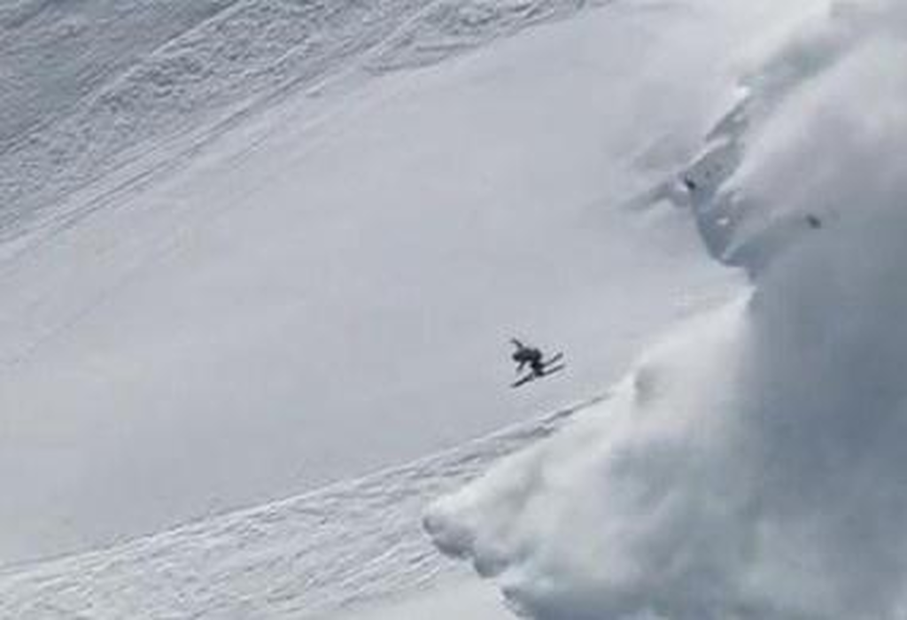 Ελβετία: Τρεις σκιέρ νεκροί από χιονοστιβάδα