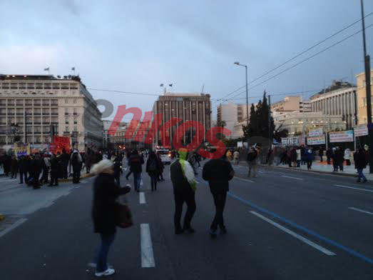 Κλειστή η Αμαλίας – ΦΩΤΟ – ΤΩΡΑ
