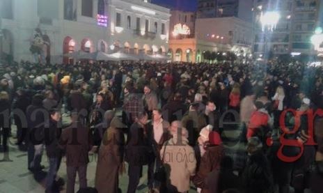 Συγκέντρωση συμπαράστασης στην Πάτρα – ΒΙΝΤΕΟ – ΤΩΡΑ