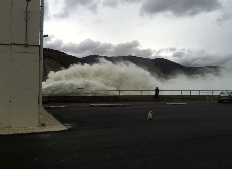 Εντυπωσιακές εικόνες από το φράγμα Ιλαρίωνα – BINTEO