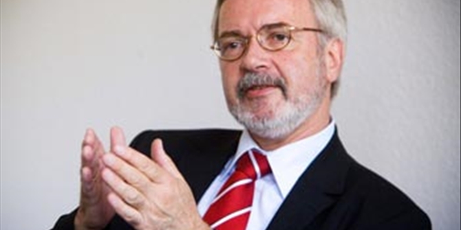 Χόγιερ: Θα παραμείνουμε στην Ελλάδα