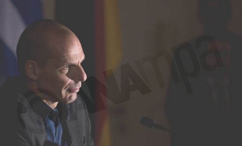 Βαρουφάκης: Θέλουμε να τραβήξουμε την προσοχή σας