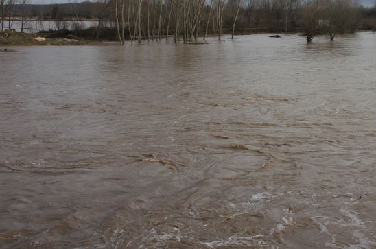 Στα όρια συναγερμού η στάθμη του Έβρου