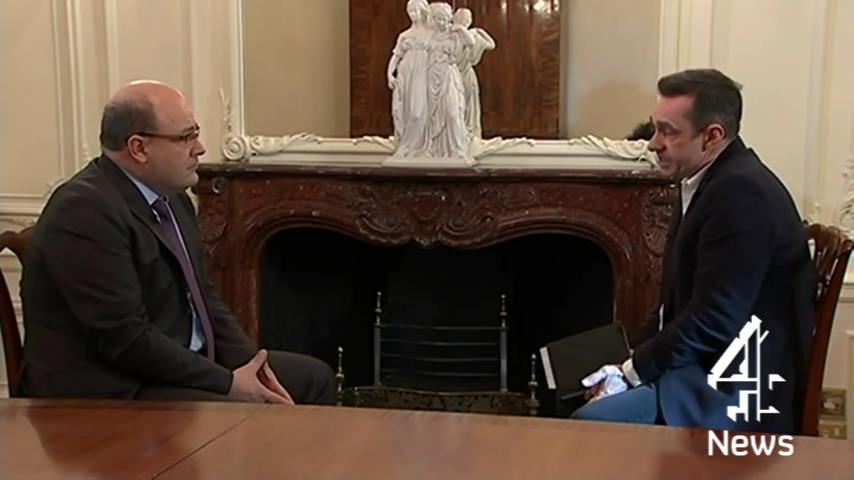 Ο Πολ Μέισον “στρίμωξε” Γερμανό υπουργό για την Ελλάδα – ΒΙΝΤΕΟ