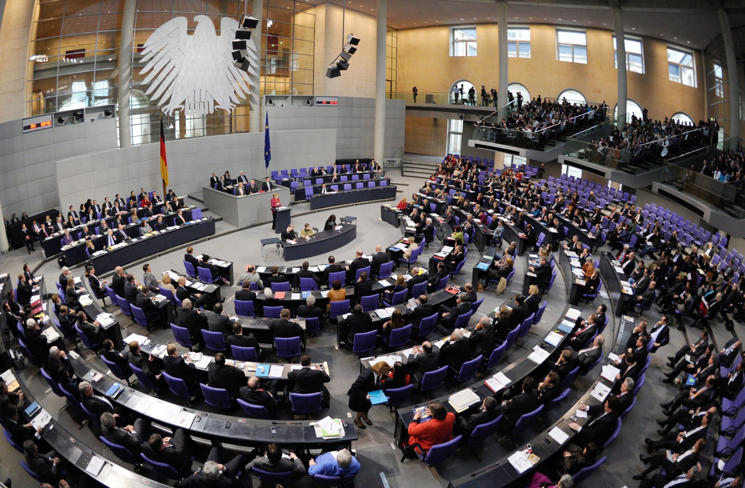 Στη γερμανική βουλή η παράταση της δανειακής σύμβασης