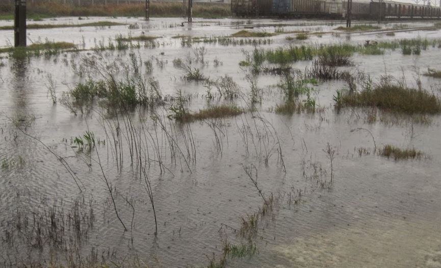 Πλημμύρισε ο Σπερχειός – Κόπηκε στα δυο η Ελλάδα – ΦΩΤΟ