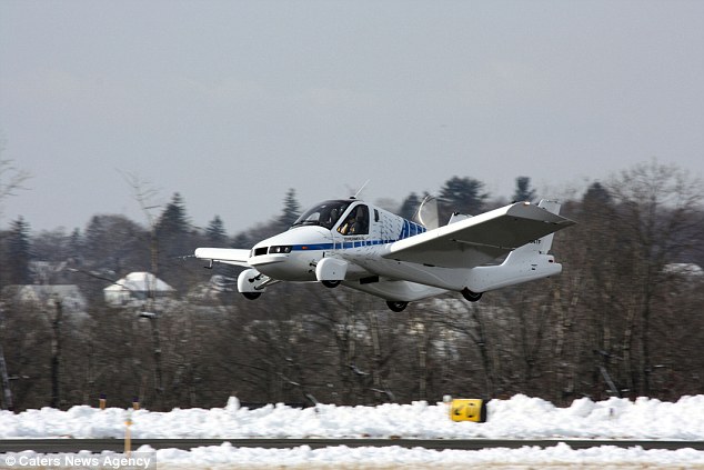Owners will need a pilot and a drivers licence to operate the Transition, and it has 20 hours flying time. The makers aim for it to fly nonstop for 500 miles (800km)