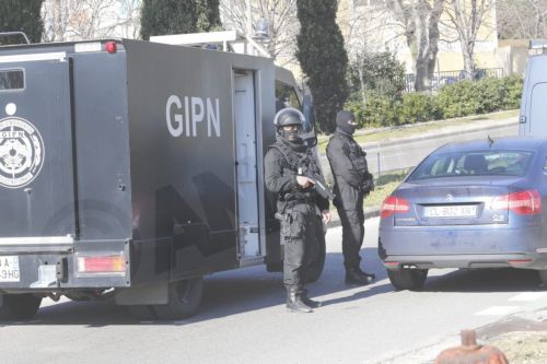 Τραυματίας ο επικεφαλής της αστυνομίας από τους πυροβολισμούς