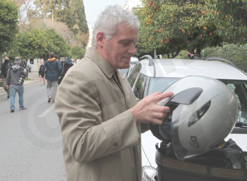 Τσιρώνης: «Χρυσωρυχείο» τα απορρίμματα