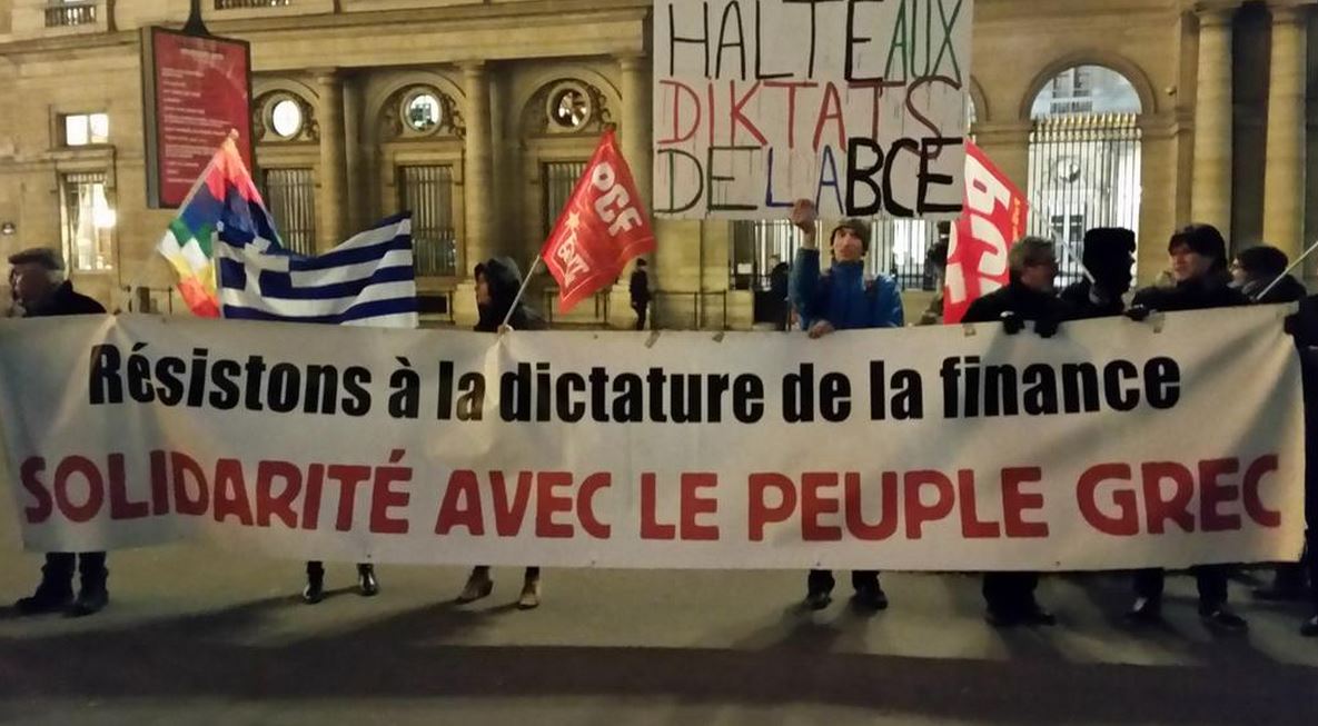 Παρίσι- Συγκέντρωση αλληλεγγύης προς την Ελλάδα – ΦΩΤΟ
