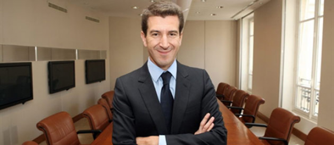 Lazard: Η τρόικα τα έκανε όλα λάθος – Κόψτε 100 δισ. ευρώ