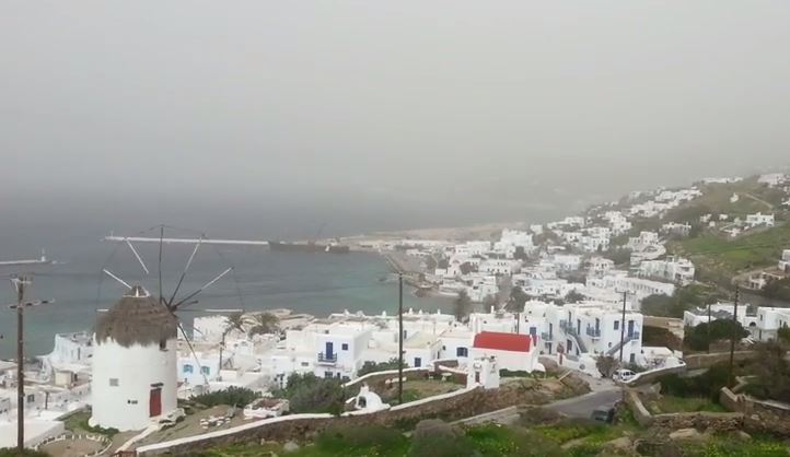 Η αφρικανική σκόνη “σκέπασε” και τη Μύκονο – BINTEO