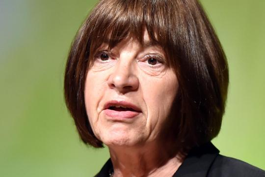 Νέο “όχι” στην Ελλάδα από την Ρεμπέκα Χαρμς των Ευρωπαίων Πρασίνων