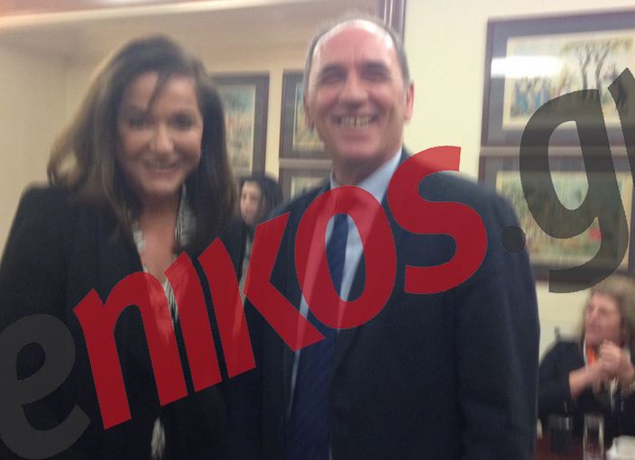 Μπακογιάννη – Σταθάκης στο καφενείο της Βουλής – ΦΩΤΟ