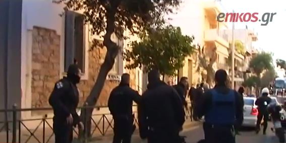 Ληστεία με πυροβολισμούς σε σούπερ μάρκετ – ΒΙΝΤΕΟ