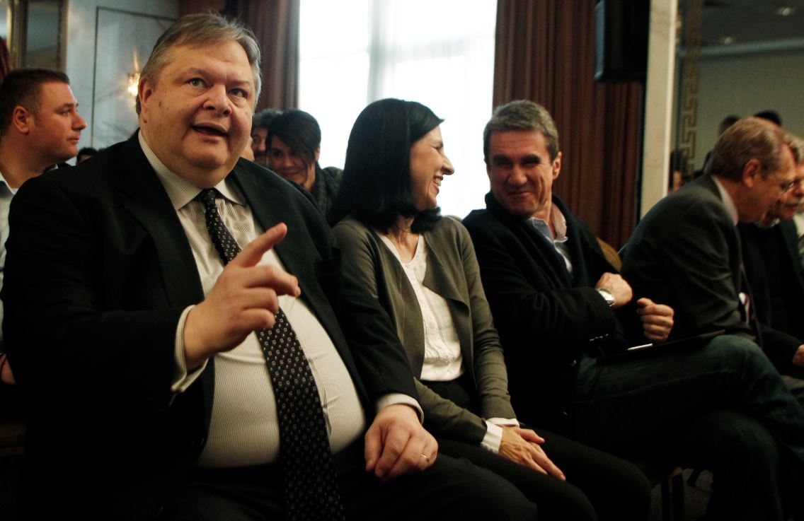 “Πλώρη” για το Συνέδριο βάζει το ΠΑΣΟΚ