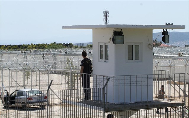 Νεκρός βρέθηκε μετανάστης στο κέντρο κράτησης στην Αμυγδαλέζα