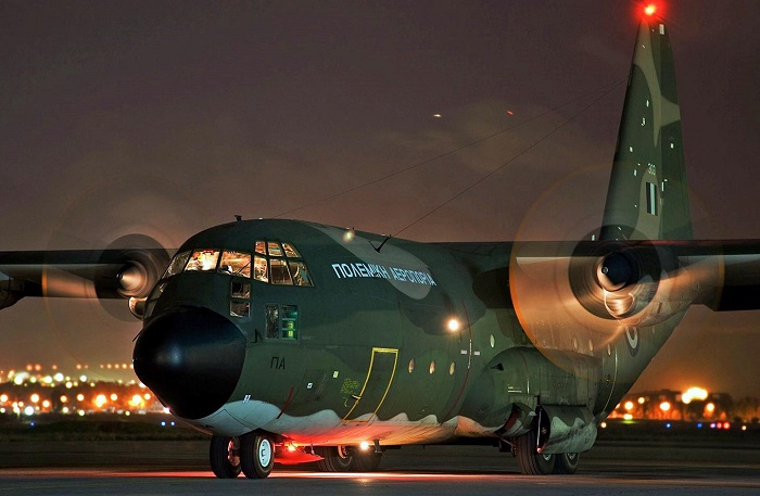 Τόσκας: Επανεξέταση στις αερομεταφορές ασθενών